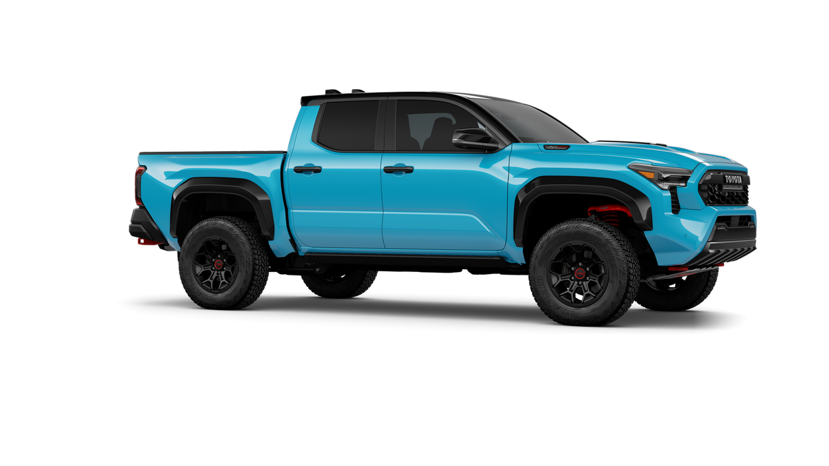 2026 Toyota Tacoma i-FORCE MAX TRD Pro