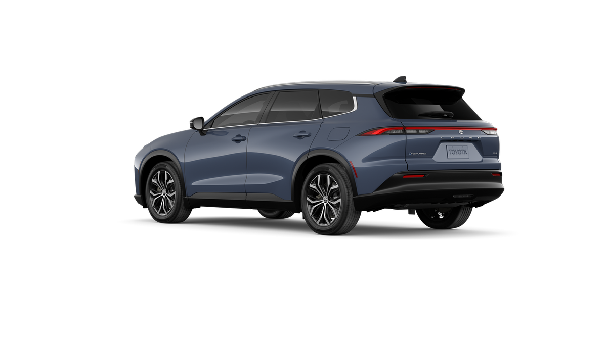 2026 Toyota Crown Signia XLE