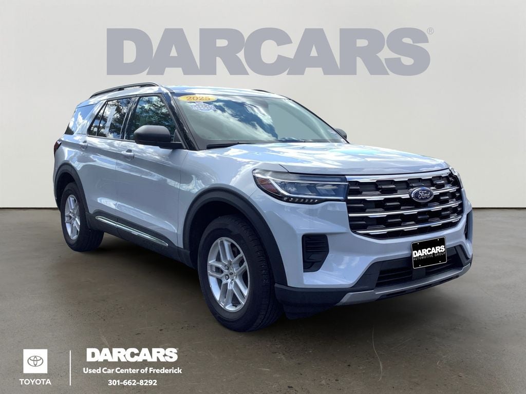 2025 Ford Explorer