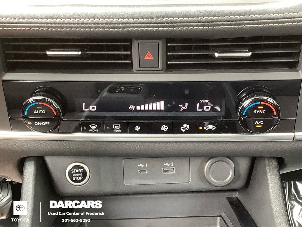 2023 Nissan Rogue SV