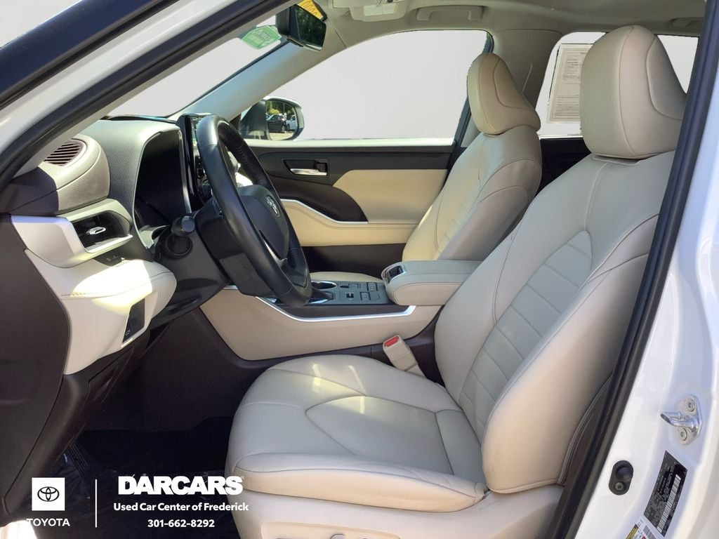 2022 Toyota Highlander XLE
