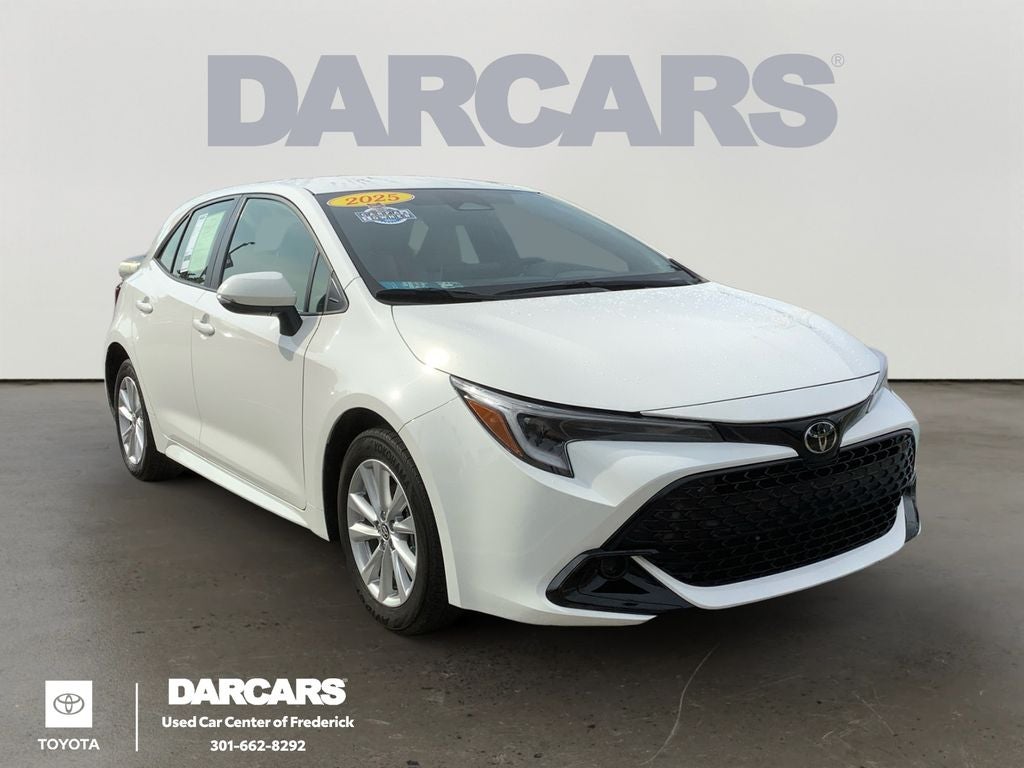 2025 Toyota Corolla Hatchback SE
