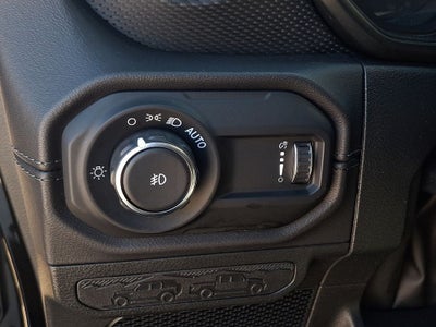 2024 Jeep Wrangler Rubicon w/Customer Preferred Package 24R