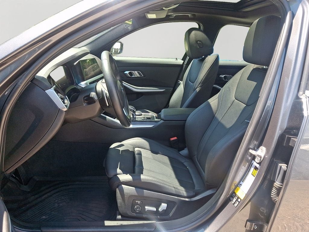 2020 BMW 3 Series 330i xDrive w/Convenience Package