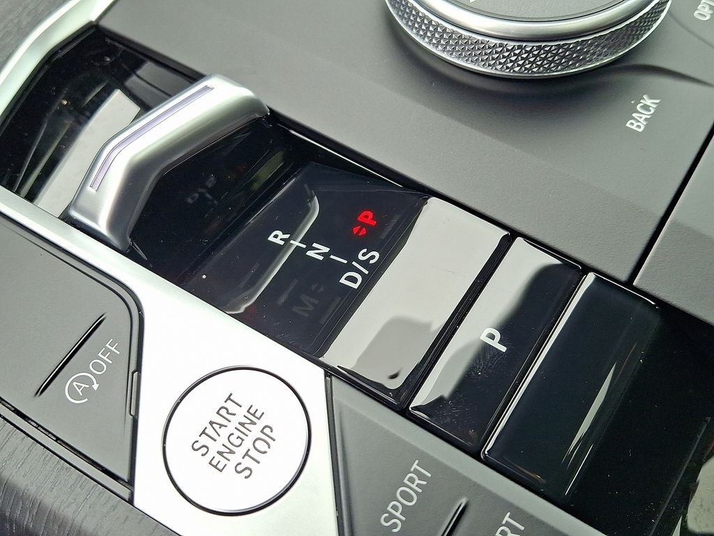 2026 BMW 3 Series 330i xDrive w/Premium Package