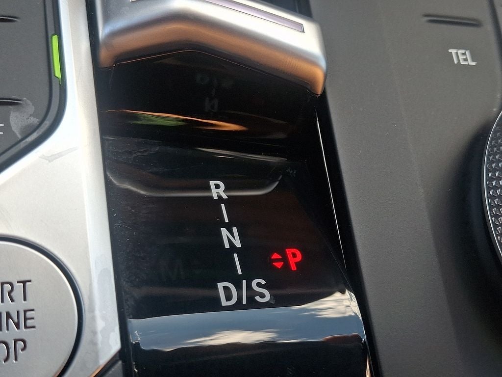 2025 BMW 3 Series 330i xDrive