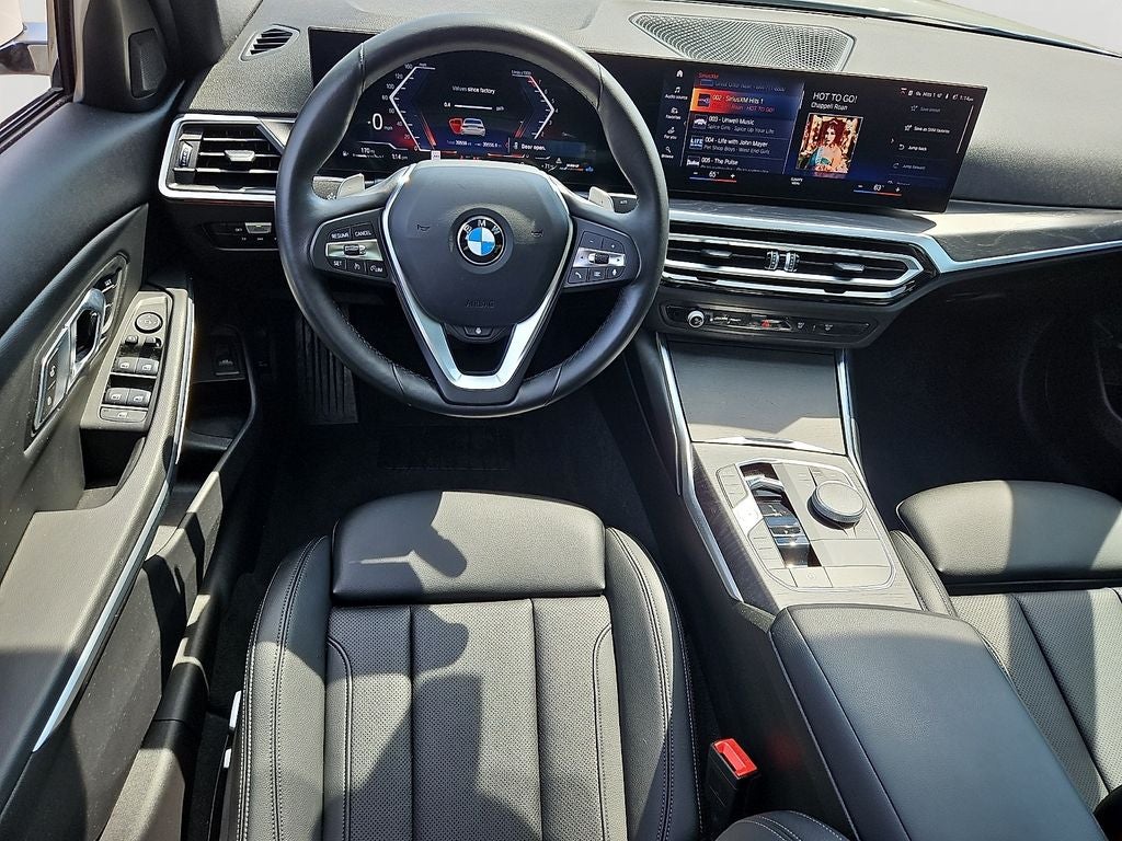2023 BMW 3 Series 330i xDrive w/Driving Assistance Package