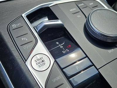 2023 BMW 3 Series 330i xDrive w/Driving Assistance Package
