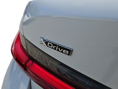 2023 BMW 3 Series 330i xDrive w/Driving Assistance Package