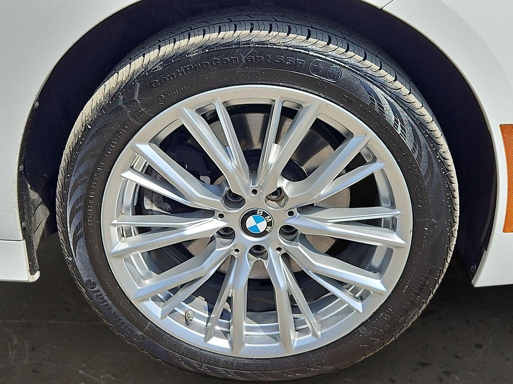2023 BMW 3 Series 330i xDrive w/Driving Assistance Package