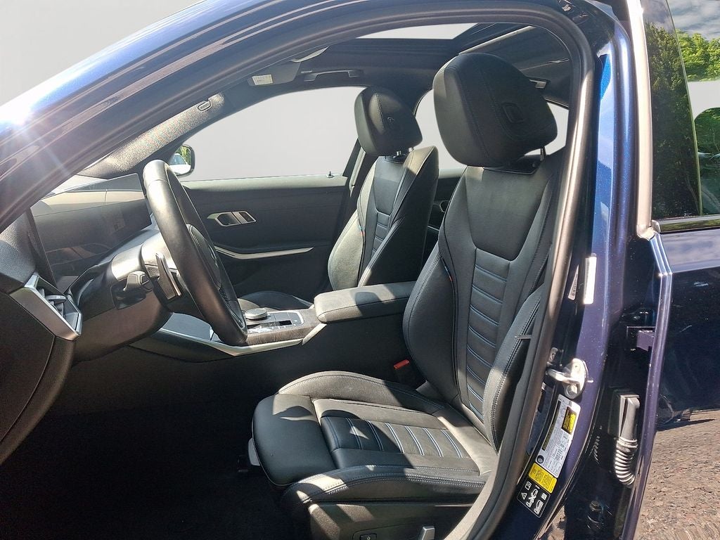 2023 BMW 3 Series 330i xDrive M-Sport Package