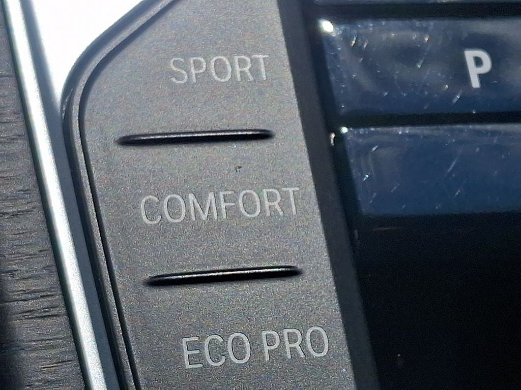 2023 BMW 3 Series 330i xDrive M-Sport Package