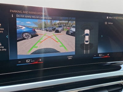 2023 BMW 3 Series 330i xDrive w/Premium Package