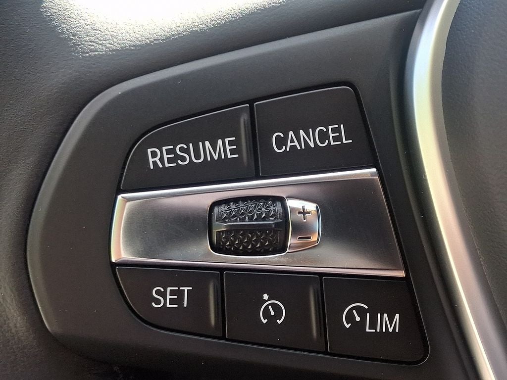 2023 BMW 3 Series 330i xDrive