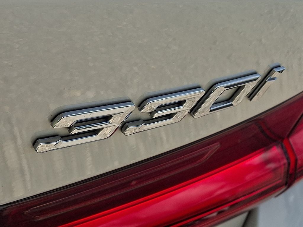 2023 BMW 3 Series 330i xDrive