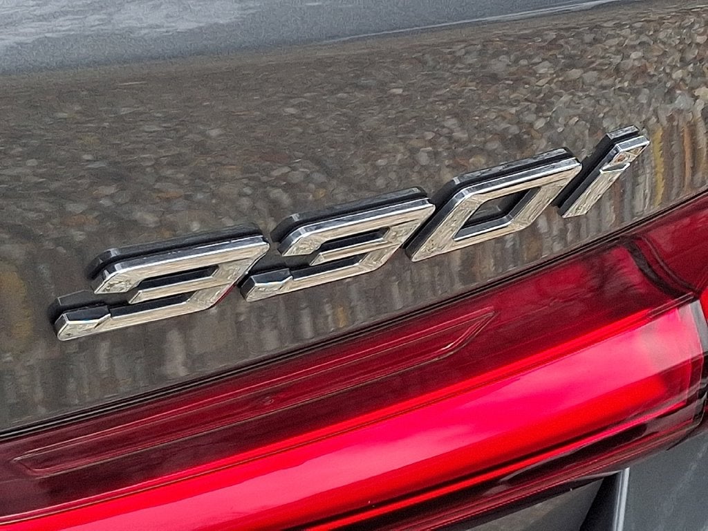 2023 BMW 3 Series 330i xDrive