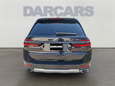 2025 BMW X7 xDrive40i