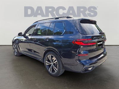 2025 BMW X7 xDrive40i