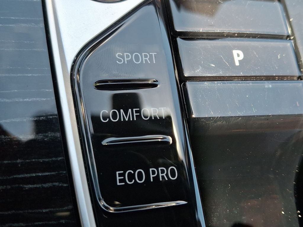 2024 BMW X7 xDrive40i w/M Sport Package