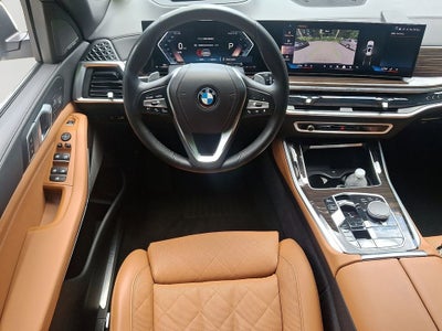 2025 BMW X5 xDrive40i w/Premium Package & Comfort Package