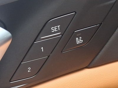 2025 BMW X5 xDrive40i w/Premium Package & Comfort Package