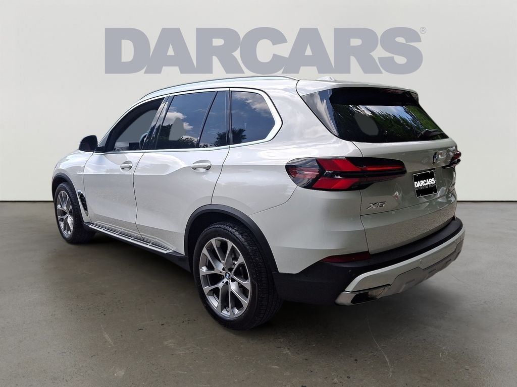 2025 BMW X5 xDrive40i w/Premium Package & Comfort Package