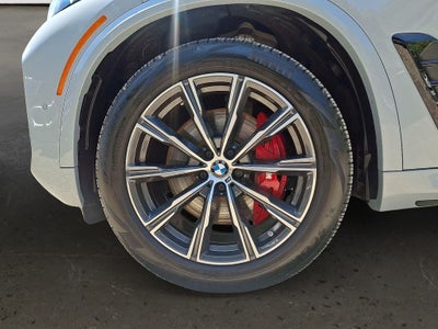 2026 BMW X5 xDrive40i M-Sport Package