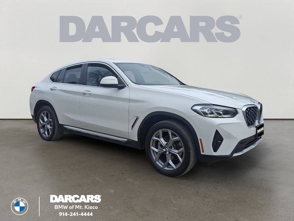 2023 BMW X4 xDrive30i w/Premium Package