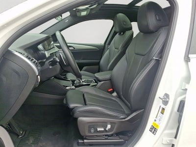 2023 BMW X4 xDrive30i w/Premium Package