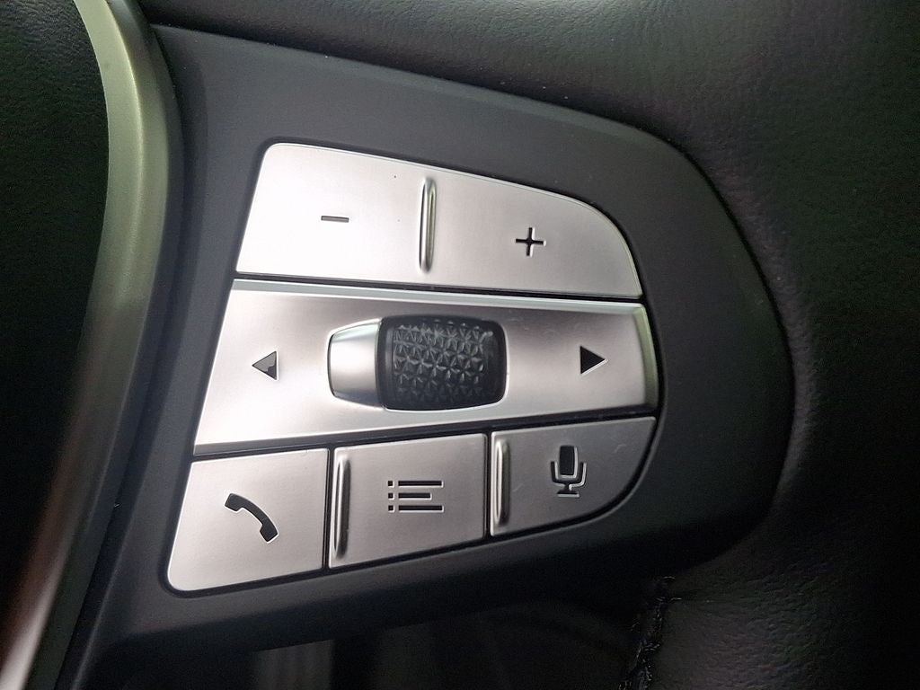 2023 BMW X4 xDrive30i w/Premium Package