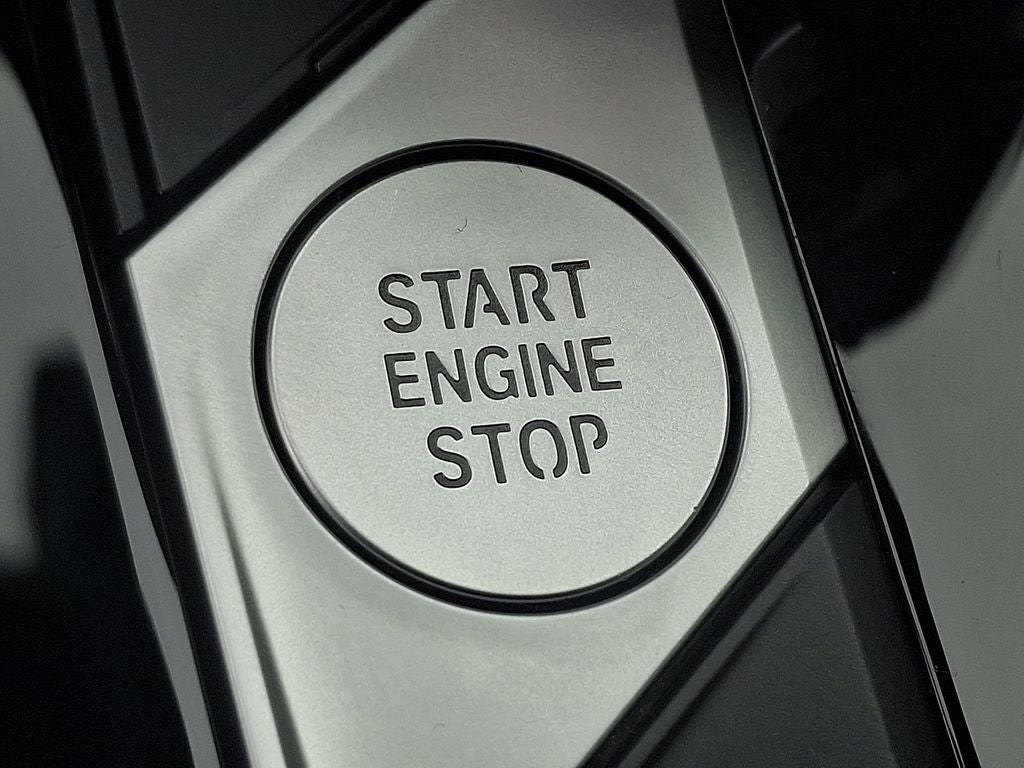 2023 BMW X4 xDrive30i w/Premium Package