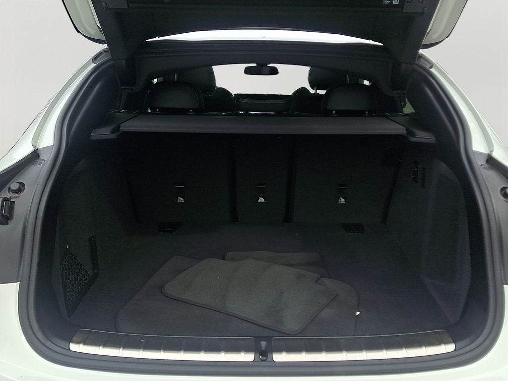 2023 BMW X4 xDrive30i w/Premium Package