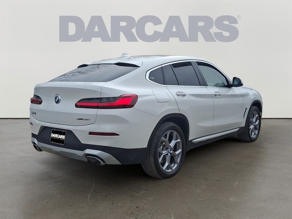 2023 BMW X4 xDrive30i w/Premium Package