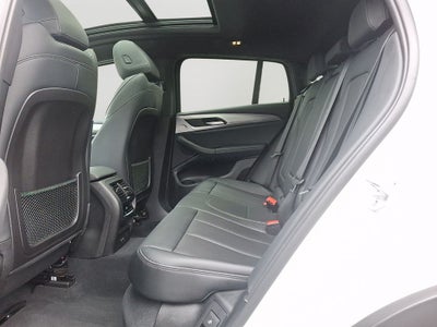 2023 BMW X4 xDrive30i w/Premium Package