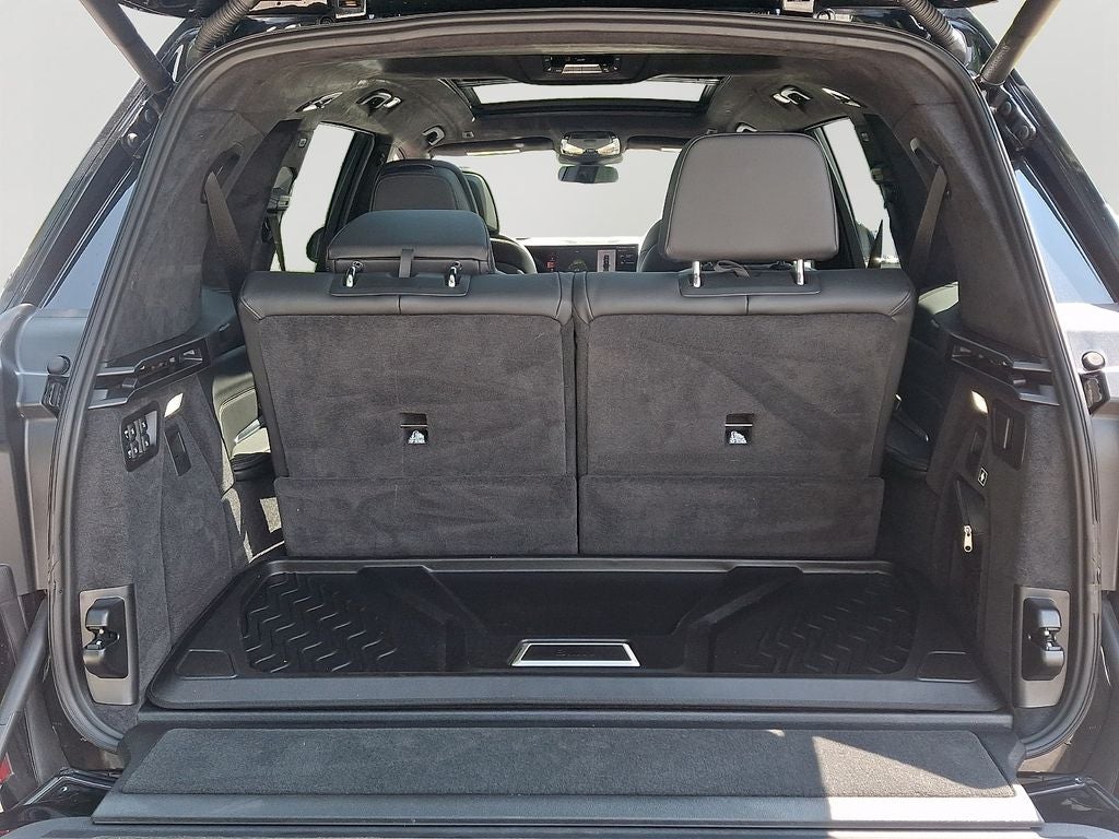 2026 BMW X7 M60i