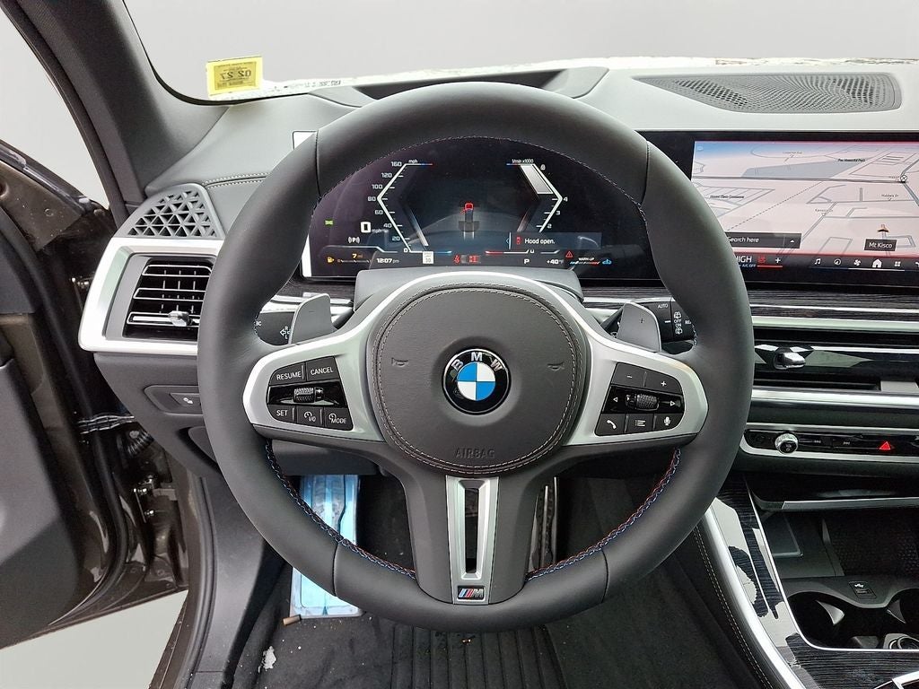 2026 BMW X5 M60i
