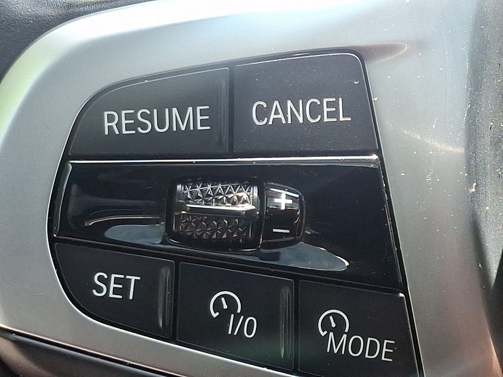 2025 BMW X6 xDrive40i w/Premium Package