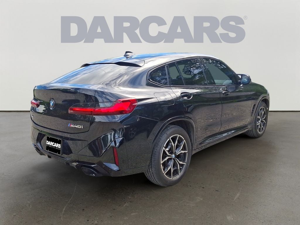2024 BMW X4 M40i