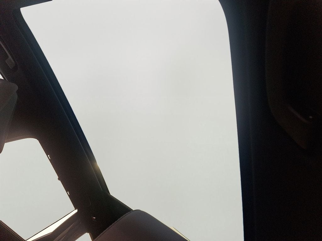 2025 BMW X3 30 xDrive w/Convenience Package