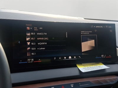 2025 BMW X3 30 xDrive w/Convenience Package