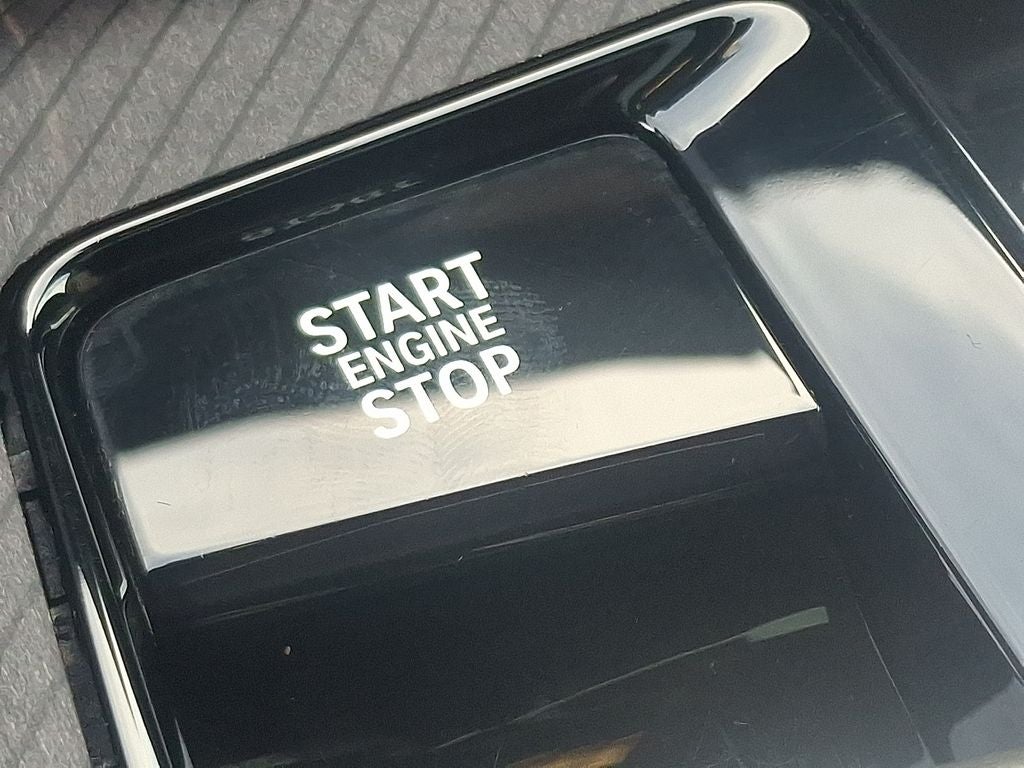 2025 BMW X3 30 xDrive w/Convenience Package