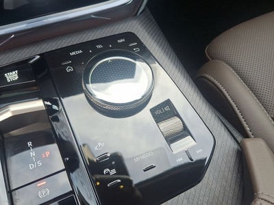 2025 BMW X3 30 xDrive w/Convenience Package