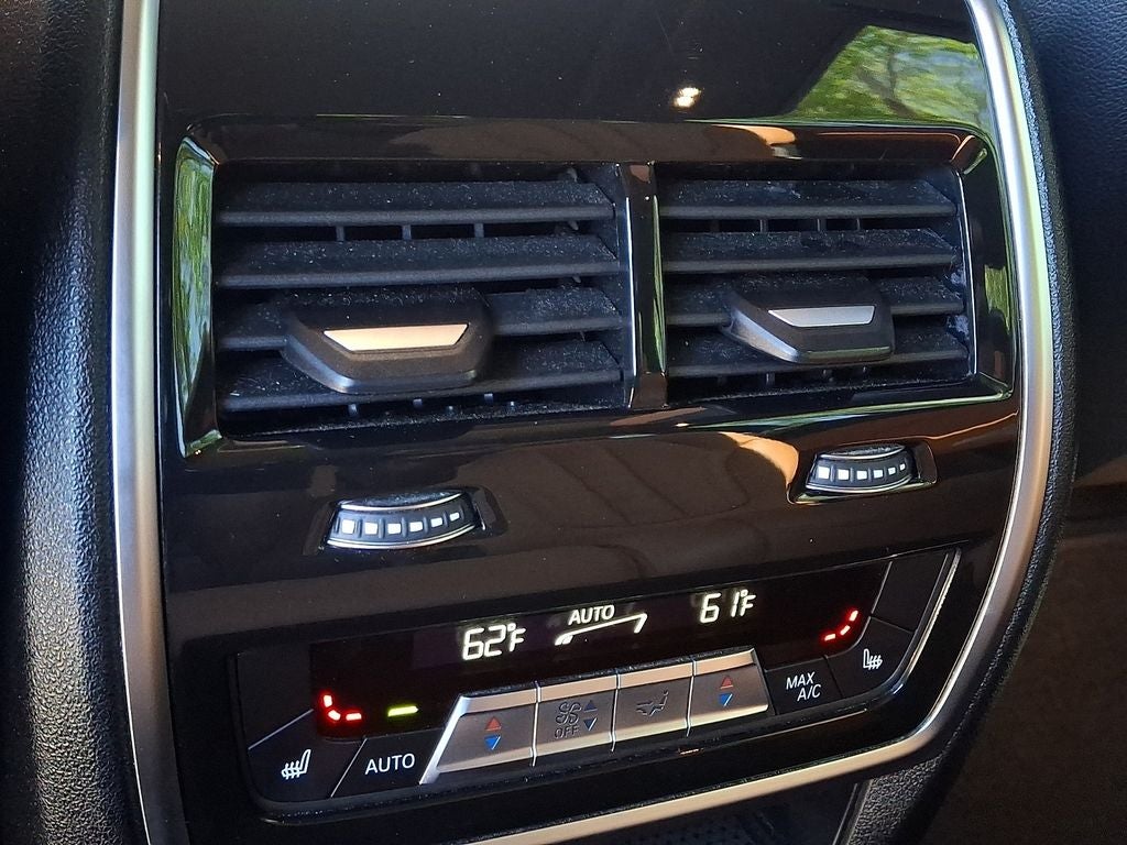 2022 BMW X7 xDrive40i w/M Sport Package