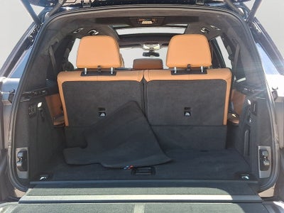 2022 BMW X7 xDrive40i w/M Sport Package