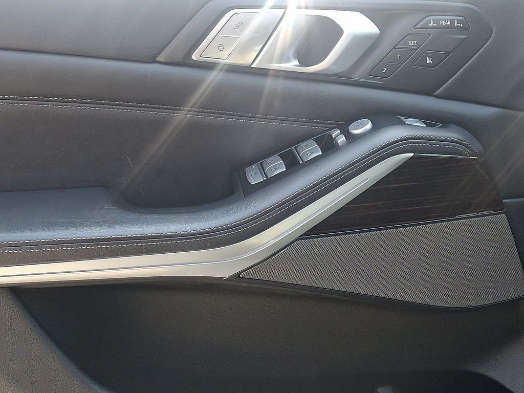 2019 BMW X7 xDrive40i w/Driving Assistance Pro Pkg
