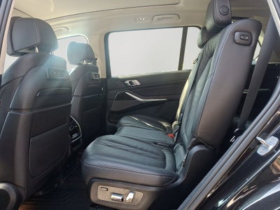 2019 BMW X7 xDrive40i w/Driving Assistance Pro Pkg