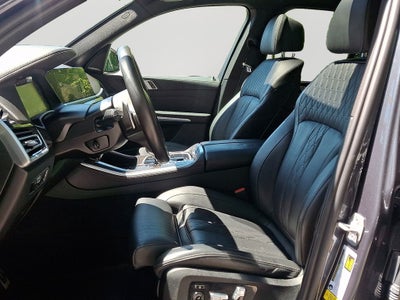 2022 BMW X5 M50i w/Driving Assistance Pro Pkg