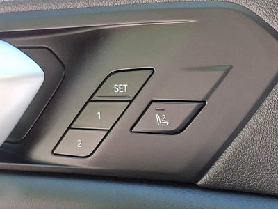 2022 BMW X5 M50i w/Driving Assistance Pro Pkg