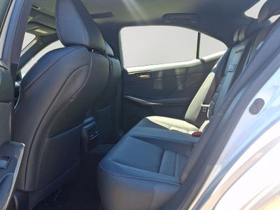 2019 Lexus IS 300 300