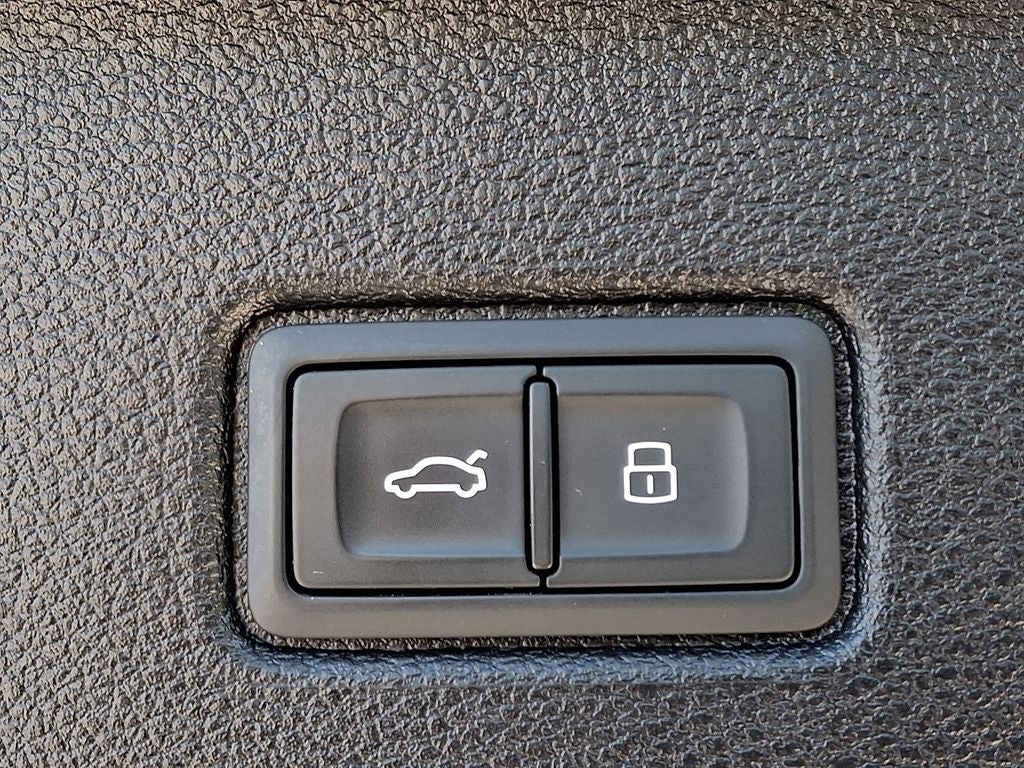 2019 Audi Q7 55 Premium Plus quattro